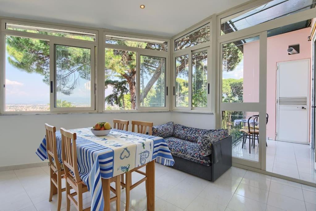 Casa Panoramica Lejlighed Castellammare di Stabia Eksteriør billede